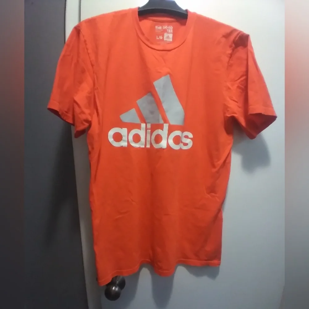 Mens Adidas tshirt - Picture 4 of 4